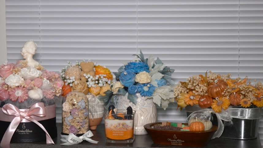 Display of a variety of bouqets from Norka Alma Candles