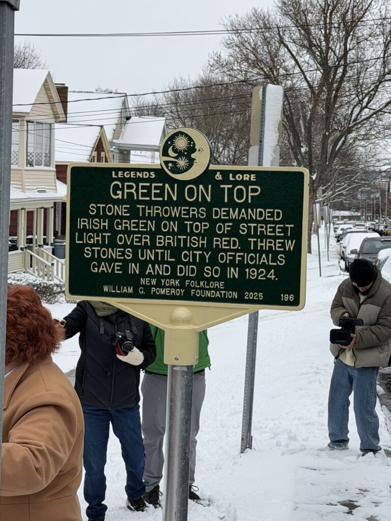 A special plaque was unveiled on St. Patrick's Day to commemorate the one of a kind traffic light in Tipps Hill. 